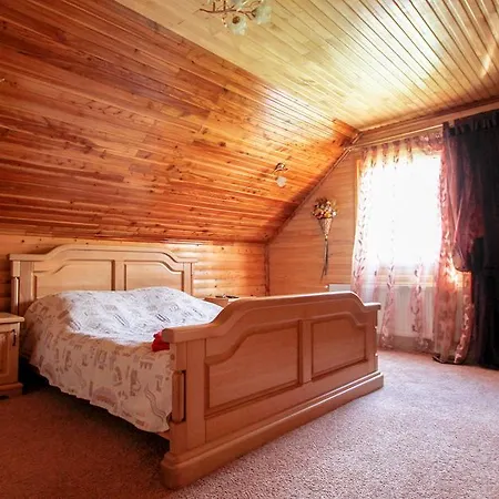 Arnika Guest house Yaremche